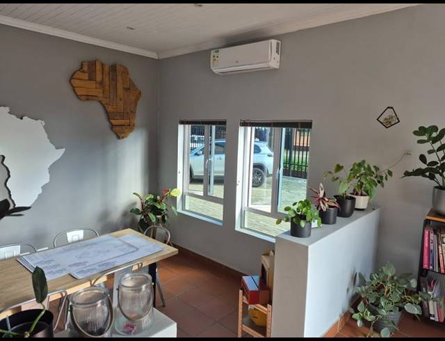 BUSINESS PROPERTY TO RENT IN CLUBVIEW